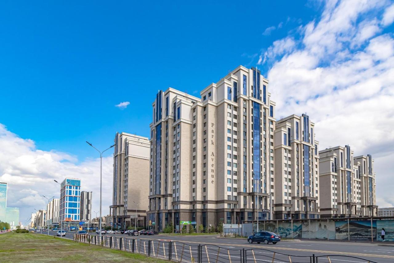Park Avenue Напротив Ботанического Сада Astana Eksteriør bilde