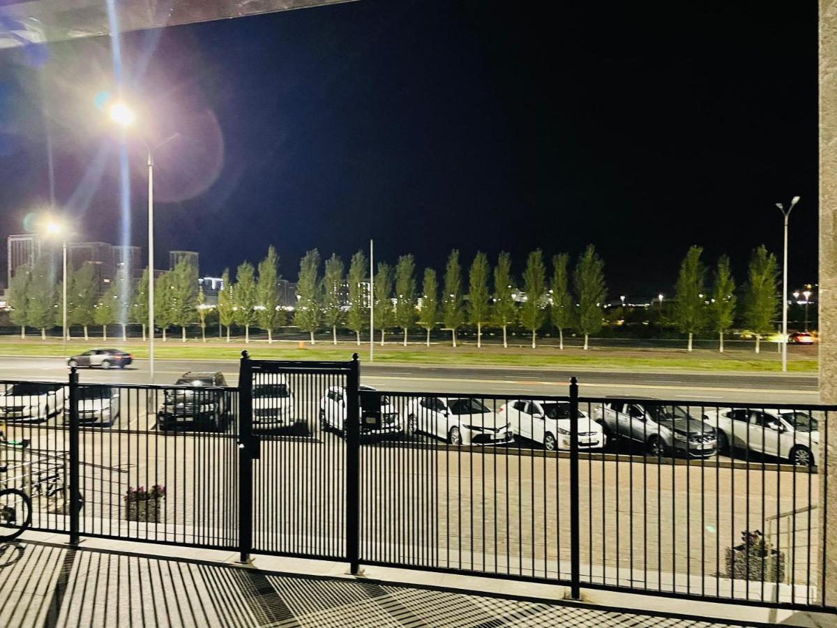 Park Avenue Напротив Ботанического Сада Astana Eksteriør bilde